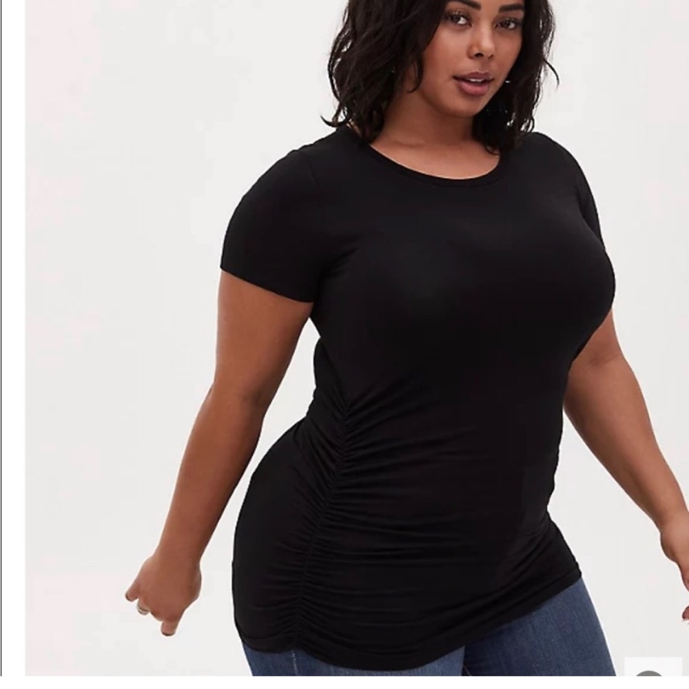 Torrid Ruched Slim Fit Tee (white)